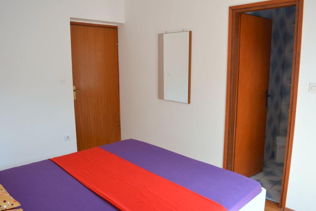 Apartmani Ana Juricev Vodice 보디체 외부 사진