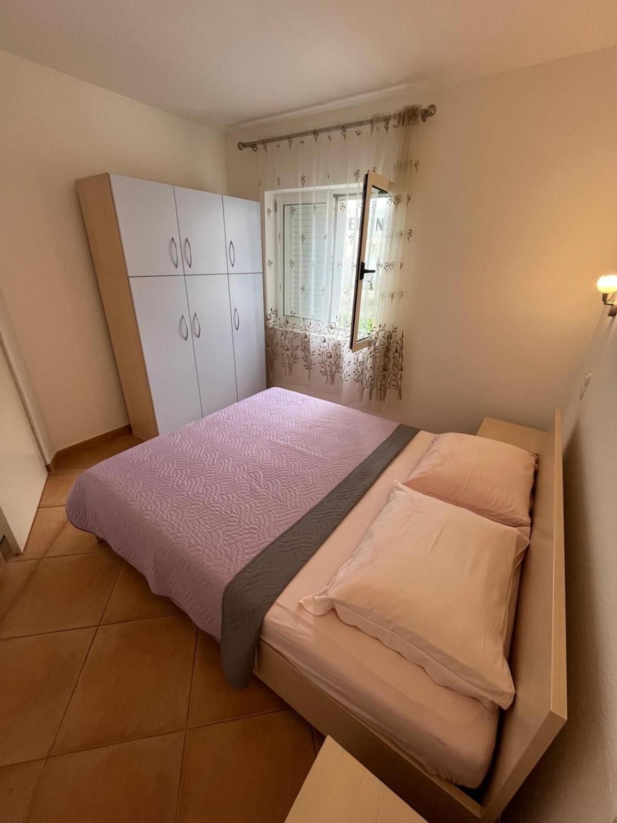 Apartmani Ana Juricev Vodice 보디체 외부 사진