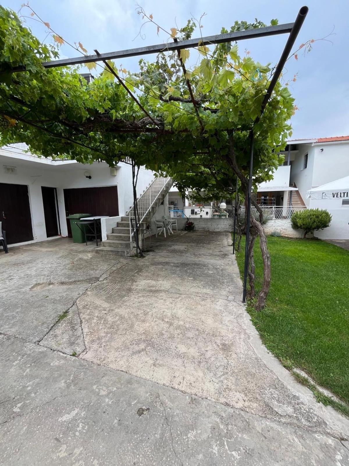 Apartmani Ana Juricev Vodice 보디체 외부 사진
