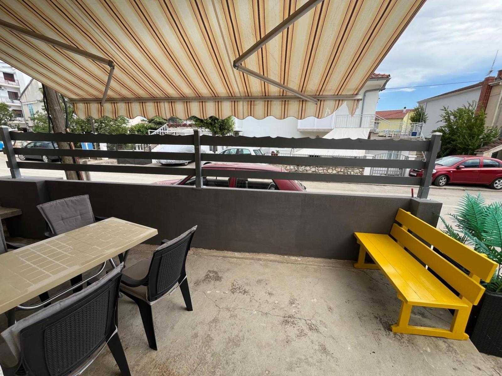 Apartmani Ana Juricev Vodice 보디체 외부 사진